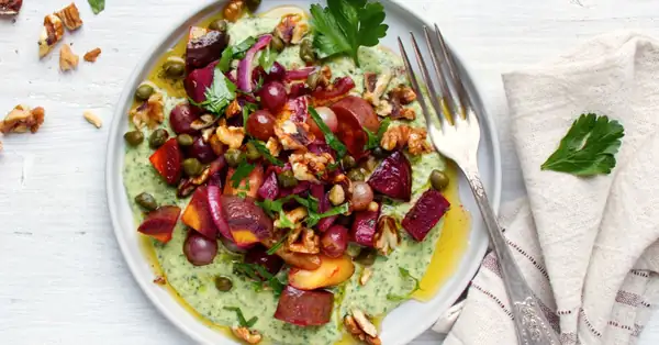 Oven-roasted vegetables with sauce