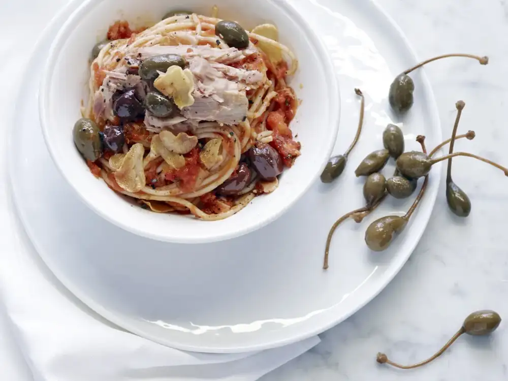 Spaghetti with tuna