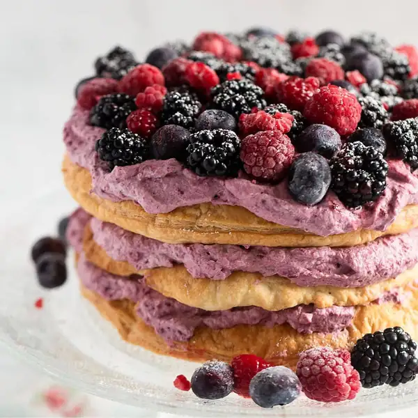 Puff Pastry Cake with Berries