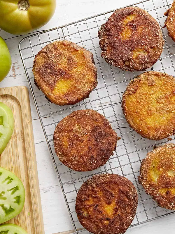 Crispy Fried Green Tomatoes—The Ultimate Summer Bite