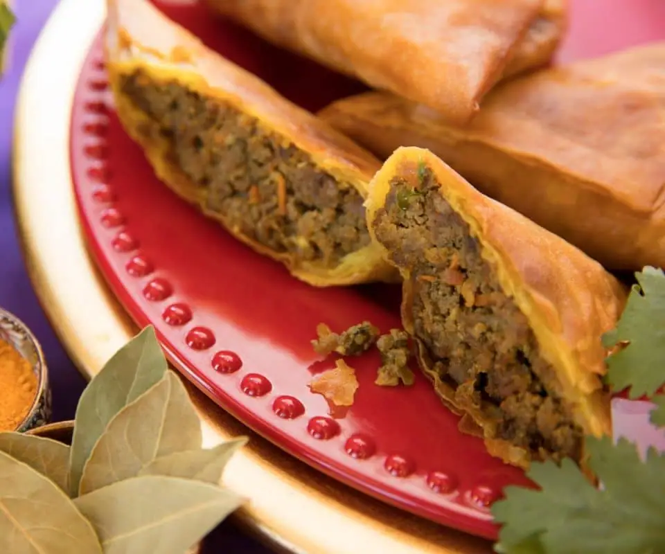 Samosas de ternera kenianas