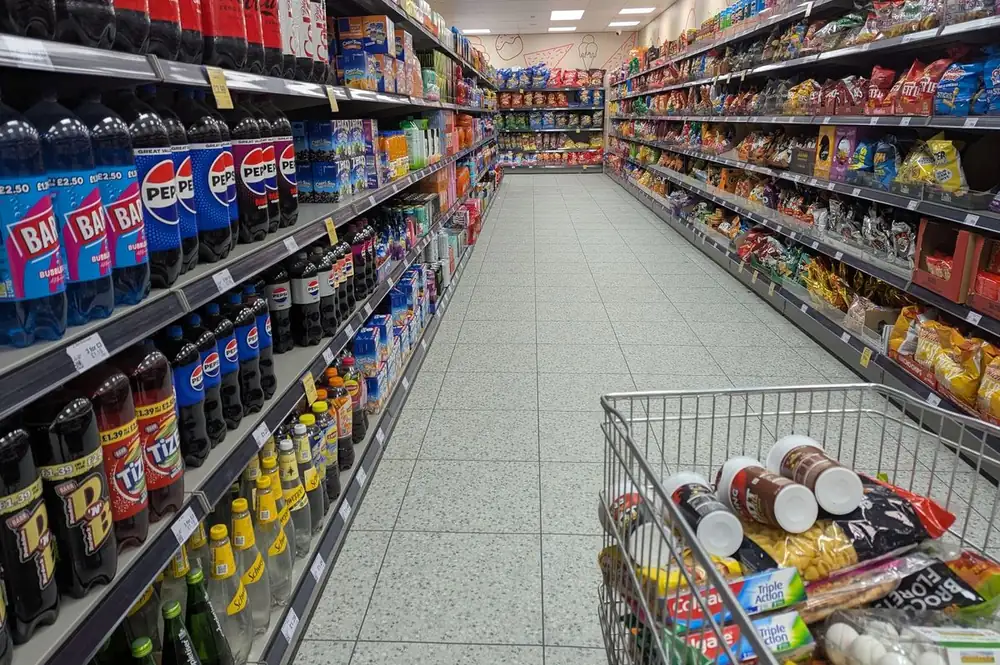 I visited Leigh's massive new Farmfoods and was surprised at the products that were much cheaper than Aldi and Lidl