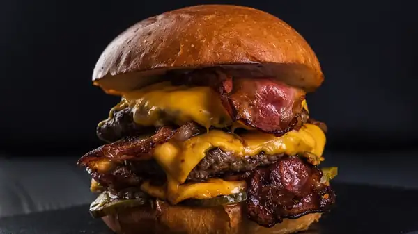 The Best Type Of Burger Bun To Use If You Like Them Toasted