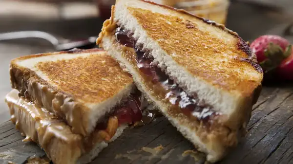 La mermelada salada que tu sándwich de mantequilla de cacahuete y mermelada se merece