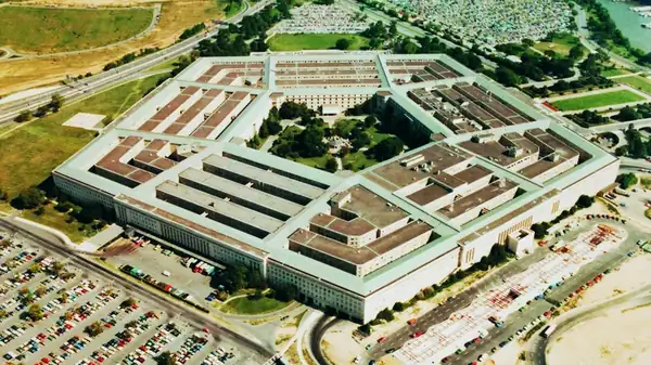 Here Are The Restaurants You'll Find In The Pentagon Food Court