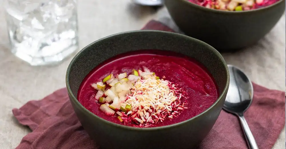 Beetroot soup with coconut, pear and cinnamon