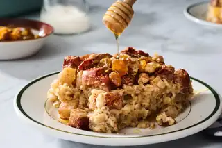 Prep Ree Drummond’s Apple-Cinnamon Baked Oatmeal Tonight for the Easiest Breakfast Tomorrow