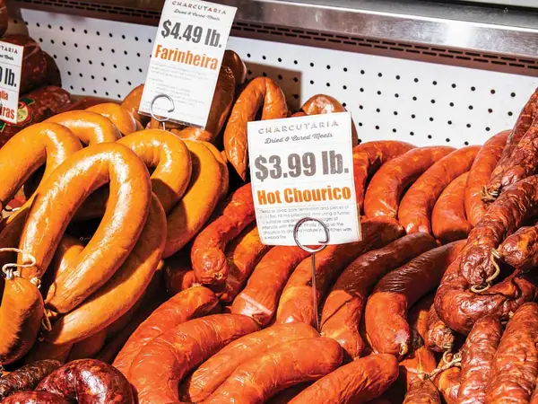 Cómo el mejor mercado portugués de Estados Unidos terminó en un pequeño pueblo de Massachusetts