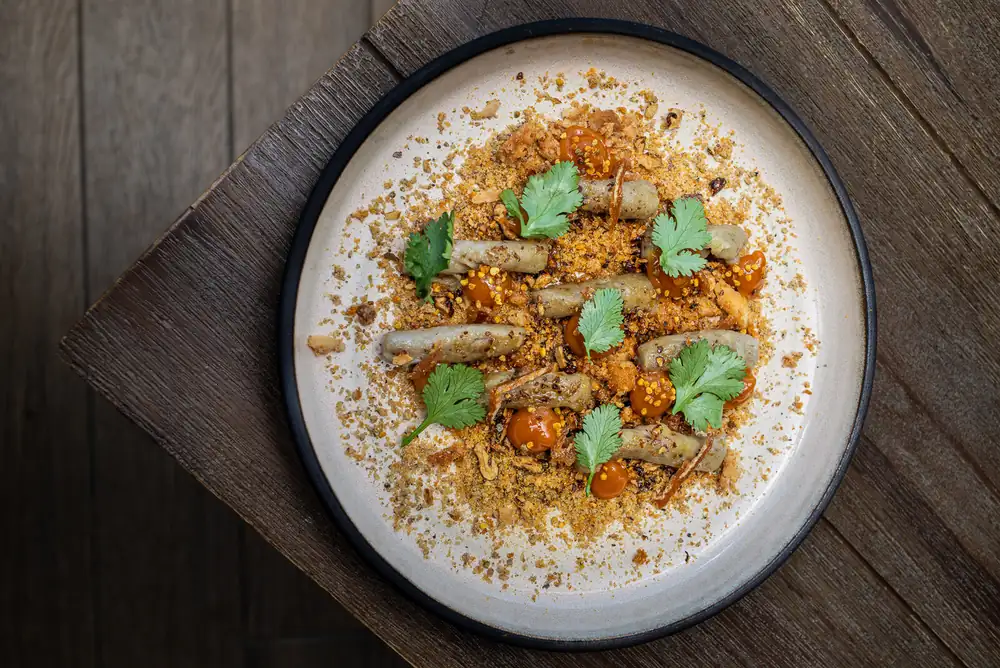 Noodles with Turkish honey, breadcrumbs and coriander nuts from the Natura Hill kitchen