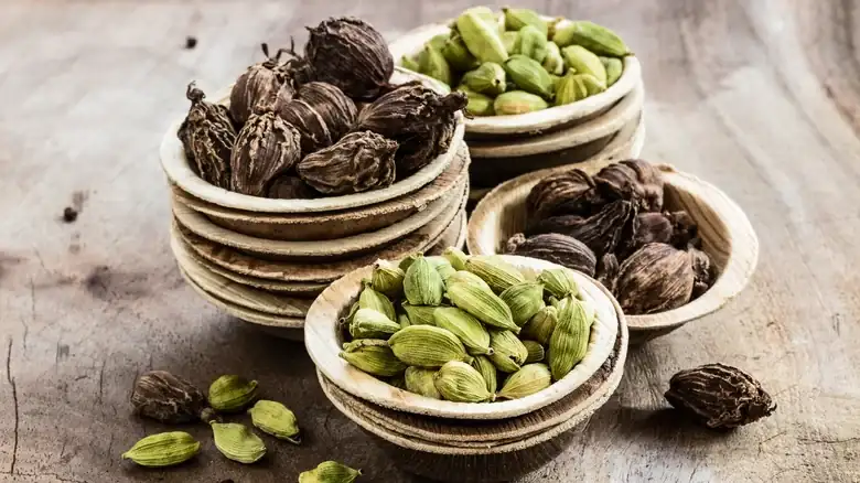 The Tasty Benefits Of Using Softer Cardamom Seeds