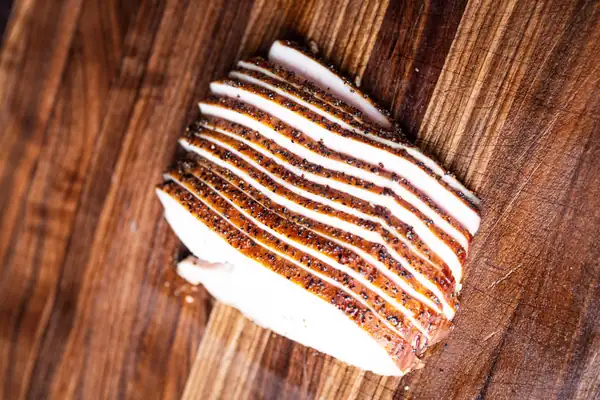 El pavo es realmente la carne ahumada más subestimada de la barbacoa texana