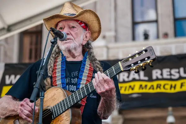 Of Course Willie Nelson Is Writing a Cannabis Cookbook