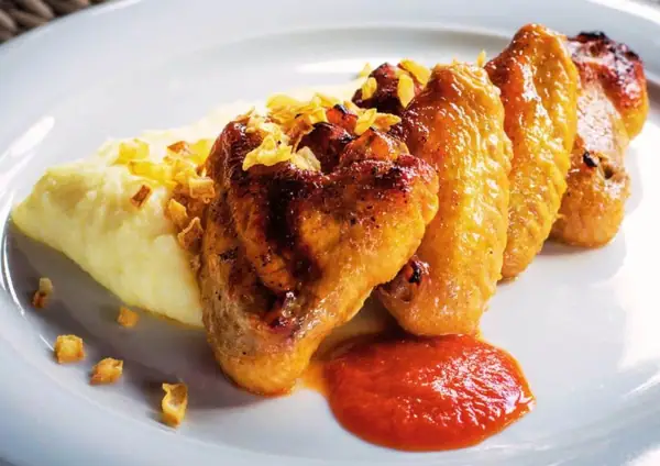 Dark Beer Chicken Wings with Mashed Potatoes & Spicy Tomato Sauce