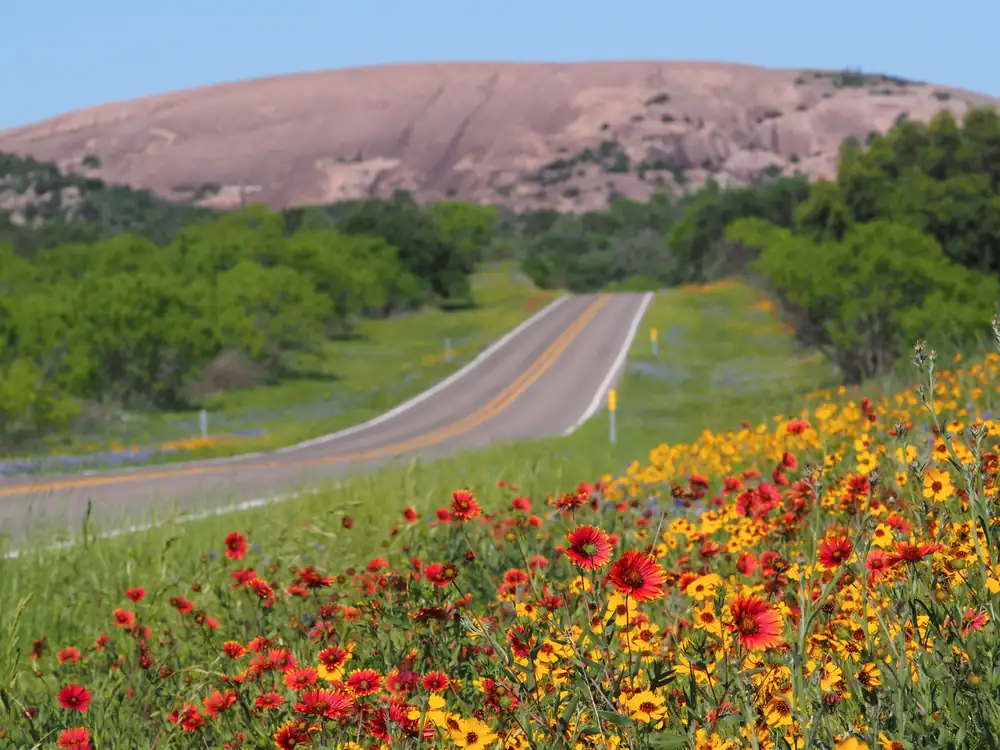 How to Spend the Ultimate Weekend Dining and Drinking in Fredericksburg, Texas