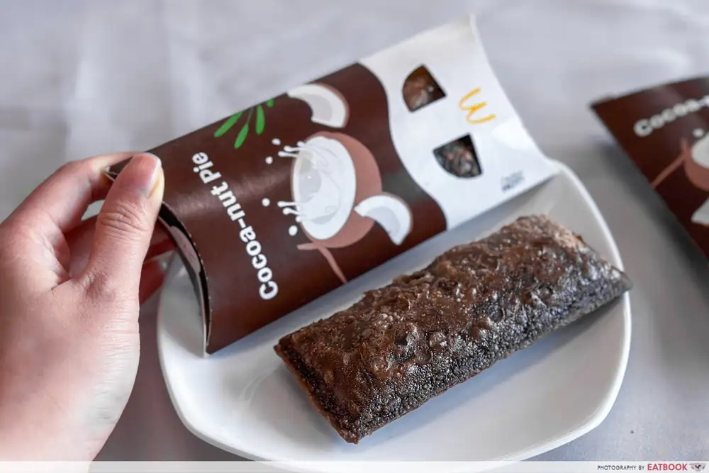 McDonald's lanza una nueva tarta de coco con base de chocolate y relleno de coco