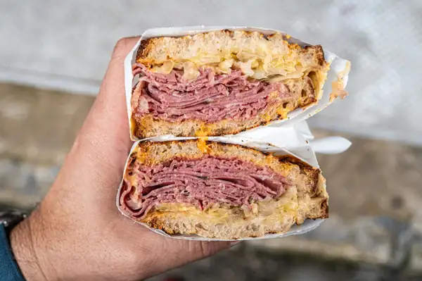 En busca de pastrami