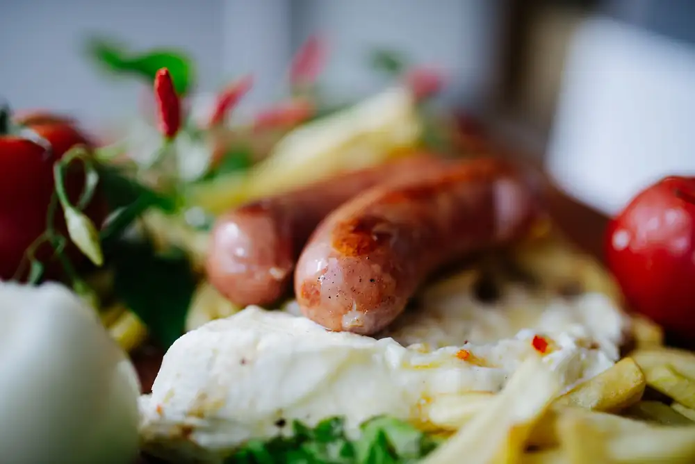 Los huevos revueltos están más ricos cuando se les añade una hierba común