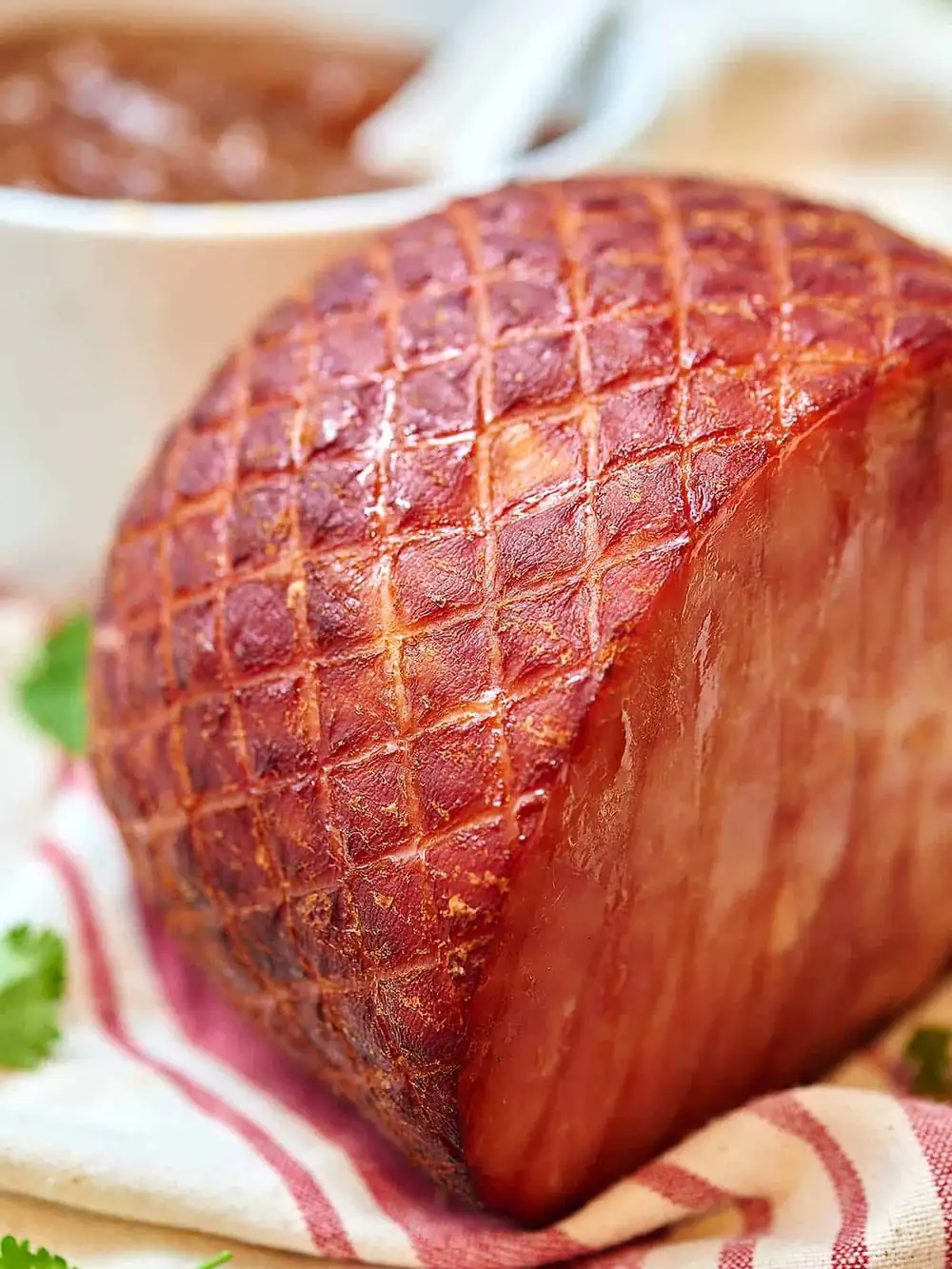 Baked Ham with Pineapple Sauce