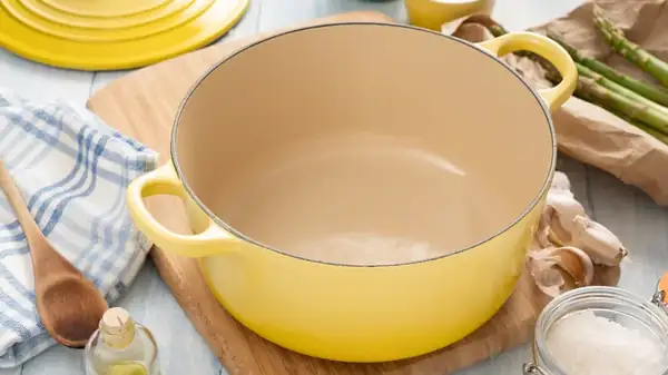 What is a cast iron pot and do you really need one?