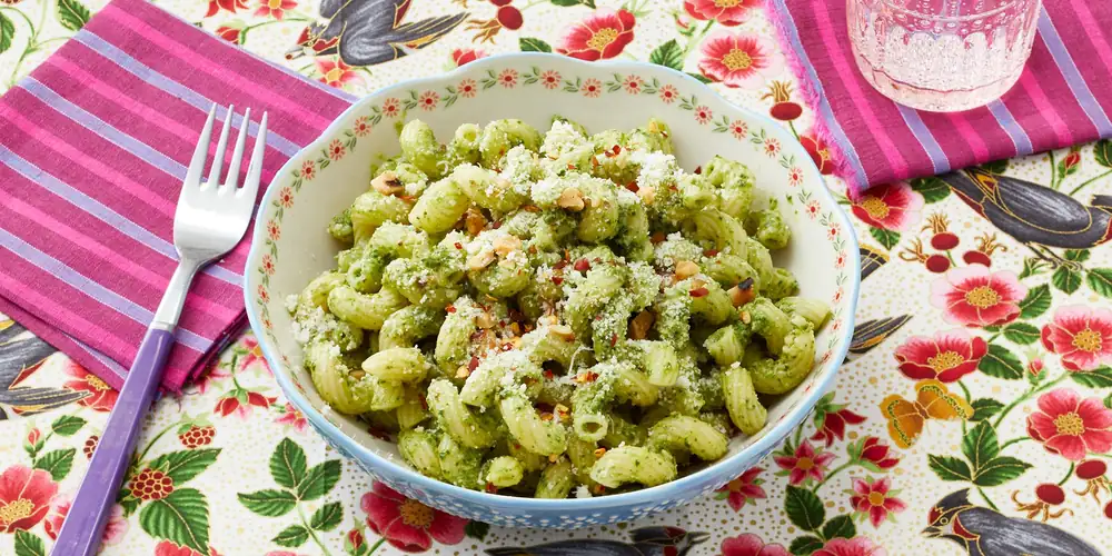 Ree Drummond transforma las berzas en la salsa para pasta más sabrosa