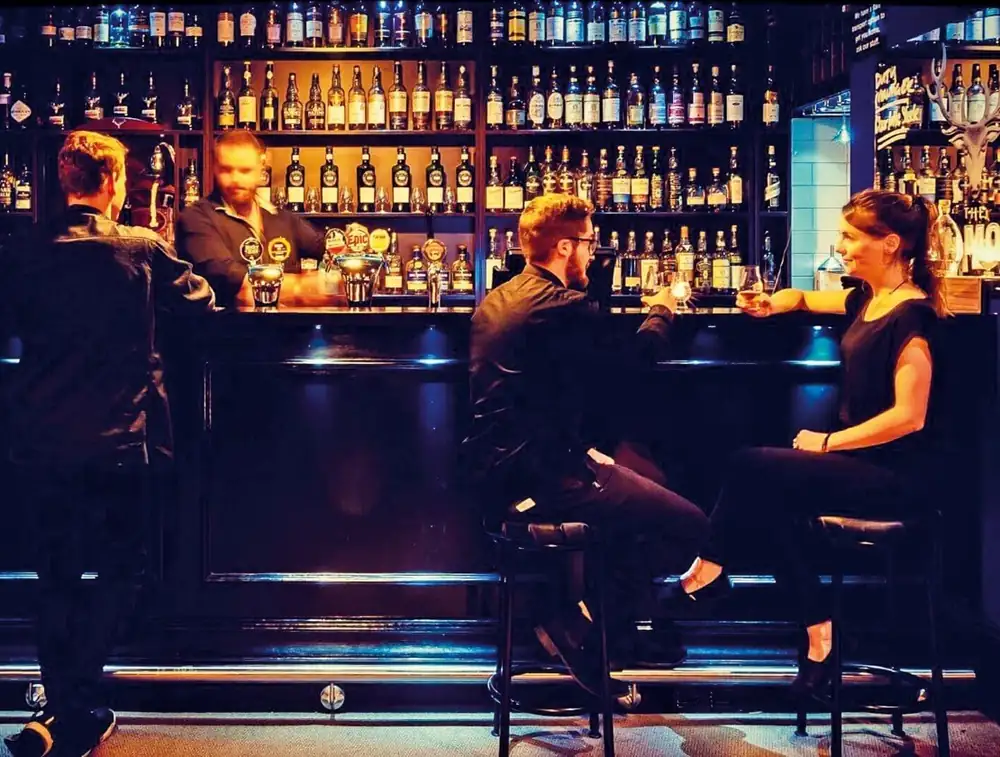 Icons of Whisky
