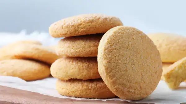 El jarabe de maíz para decorar galletas sin glaseado