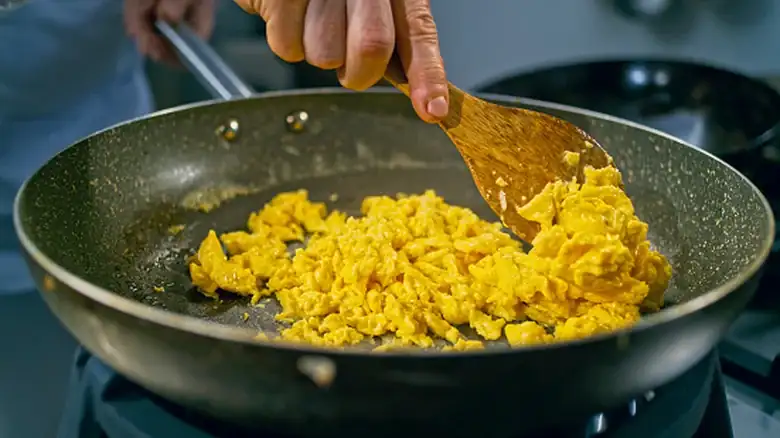 Scrambled Eggs Get A Calcium Boost When You Mix In These 2 Tasty Additions