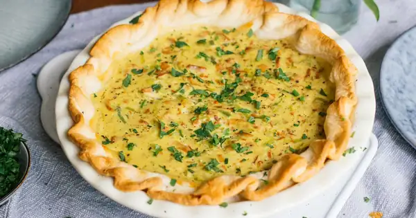 Vegan chanterelle and leek quiche