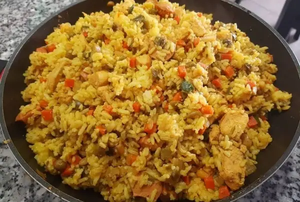 Arroz Amarillo Con Pollo (Yellow Rice with Chicken)