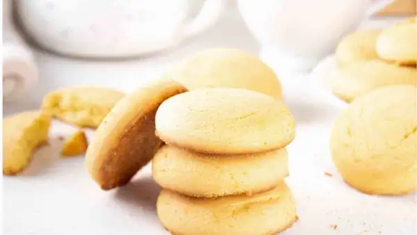 In the morning they are fabulous in milk, my grandmother's biscuits for dipping are amazing