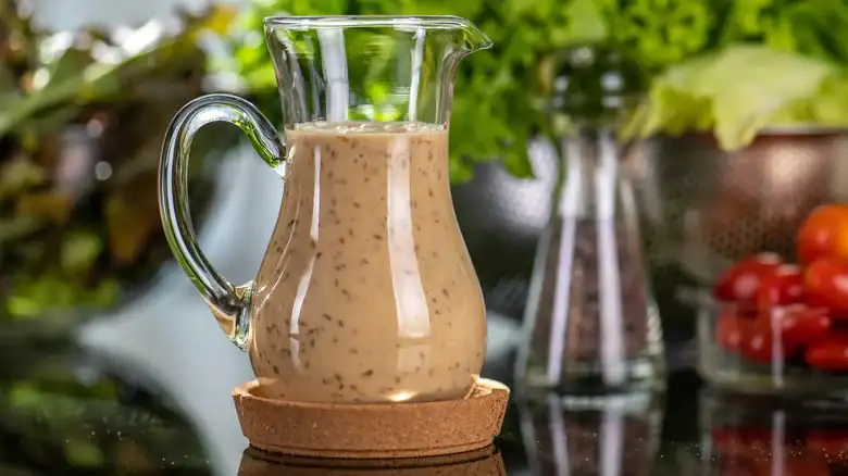 Los frutos secos remojados evitan que el aderezo de ensalada se separe