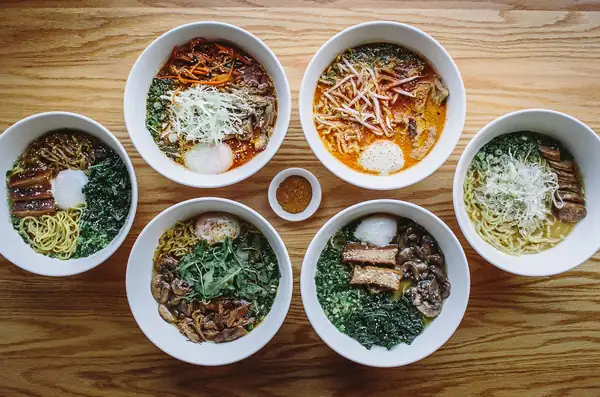 Where to Eat and Drink at Denver International Airport (DEN)