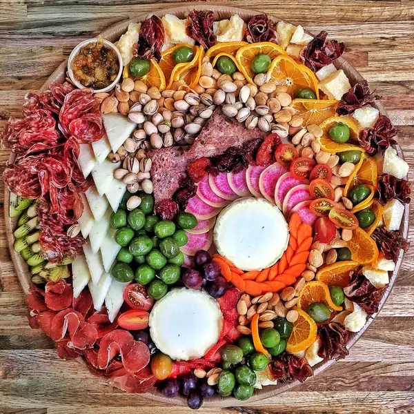 An Award-Winning Cheesemonger Shows How to Make a Next-Level Cheese Plate