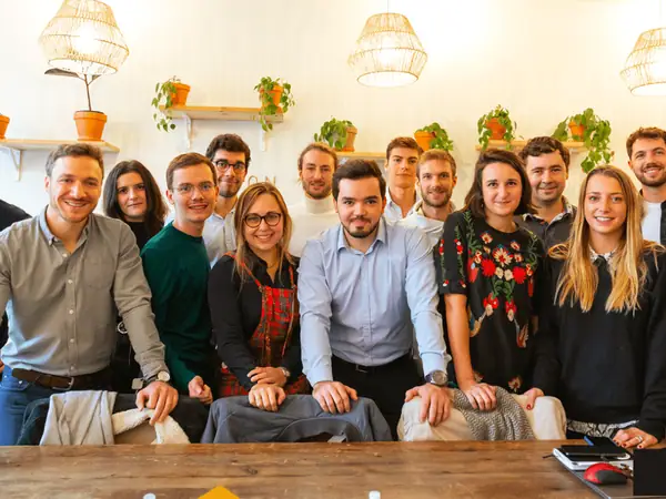 The Week in Agrifoodtech: WayCool bags $40m, Rohlik raises $231m despite e-grocery woes
