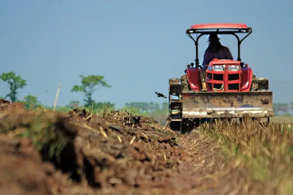 ‘Farmers That Don’t Learn About New Agriculture Technologies Will Get Left Behind’ – Kip Tom of Tom Farms