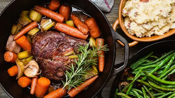 Shoulder roast and pot stew: a cut of meat and a cooking method