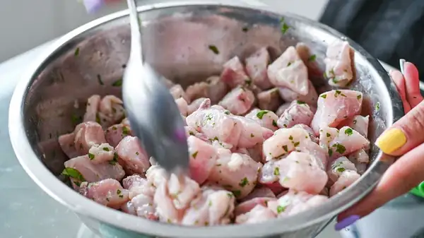 Differences in ingredients between Mexican and Peruvian ceviche