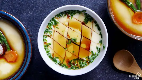 Chinese steamed eggs, a perfectionist’s guide (蒸蛋羹)rn