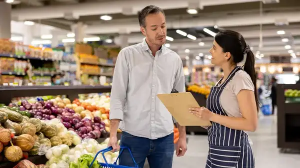 New Survey Shows Just How Influential Social Media Is On Our Eating Habits