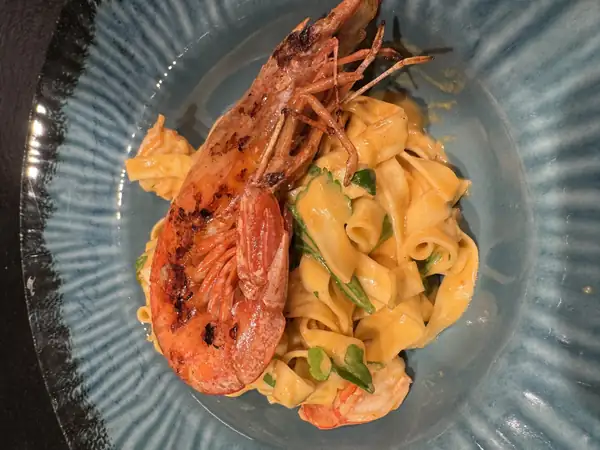 Tagliatelle with crab sauce and Argentine red crab from Erika Árkosi