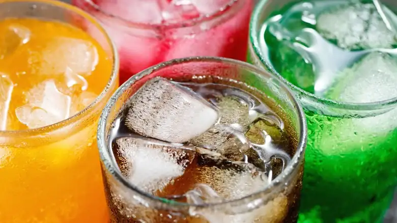 The Easiest Ways To Decarbonate A Drink Using Pantry Items