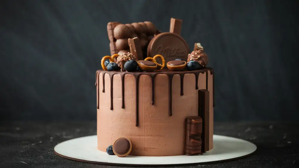 12 Foods You Should Really Avoid Eating Every Day