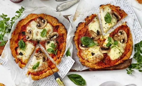 Mozzarella & Mushroom Cauliflower Crust Pizza