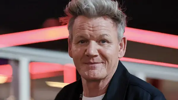 The Flavor-Packed Pepper Gordon Ramsay Uses To Transform Roast Chicken