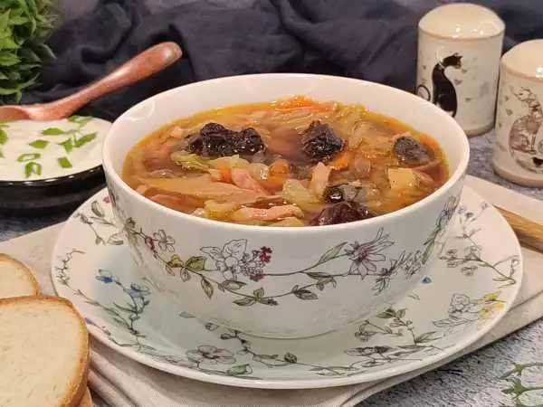 Chaliapin's cabbage soup