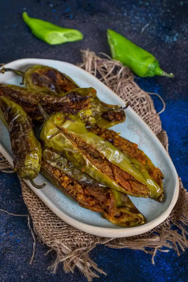 Receta de Besan Bharwa Mirch