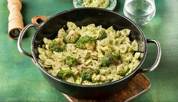 Farfalle with Broccoli Pesto