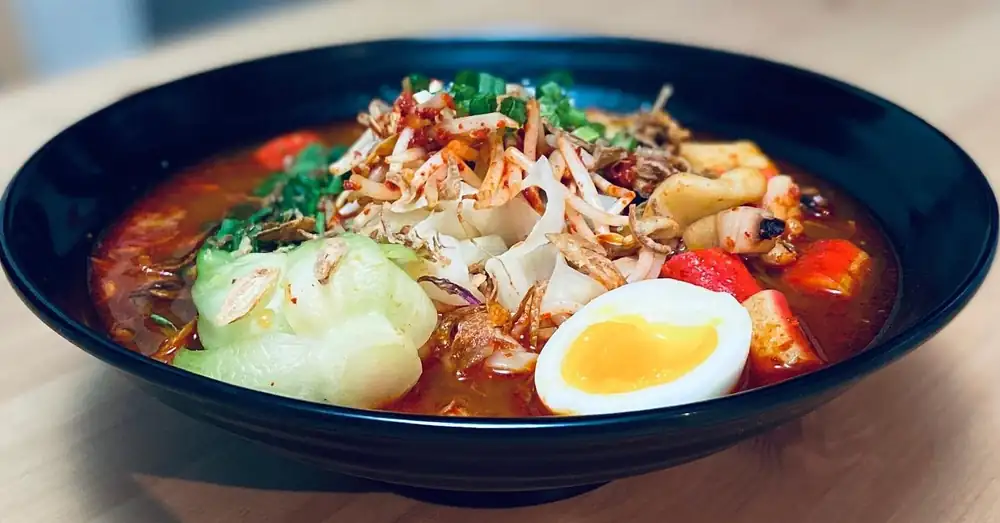 A New Noodle Destination Debuts on Lemmon Avenue This Week